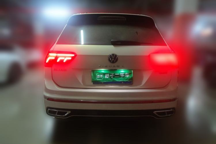 Used Volkswagen Tiguan L 2023 380TSI Automatic All-Wheel Drive R-Line Enhanced 7-Seater Rear