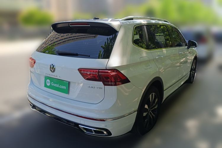 Used Volkswagen Tiguan L 2023 330TSI Automatic Two-Wheel Drive R-Line Enjoyment Edition Rear Right 45 Deg