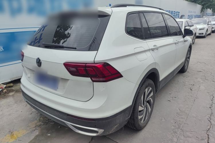 Used Volkswagen Tiguan L 2023 330TSI Automatic Two-Wheel Drive Comfort Edition Rear Right 45 Deg