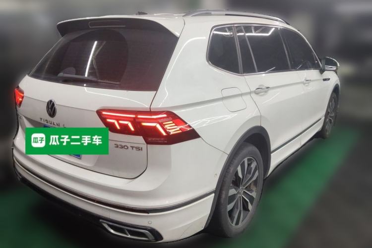 Used Volkswagen Tiguan L 2023 330TSI Automatic Two-Wheel Drive R-Line Enjoyment Edition Rear Right 45 Deg