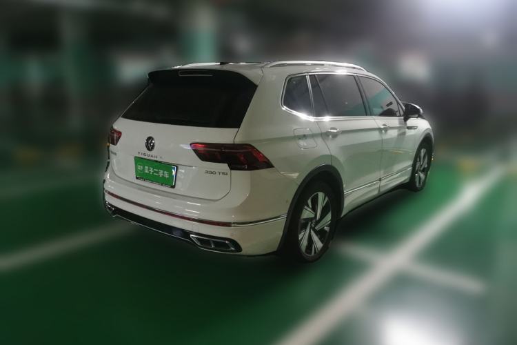 Used Volkswagen Tiguan L 2023 Restyled 330TSI Automatic Two-Wheel Drive R-Line Enhanced Comfort Version Rear Right 45 Deg