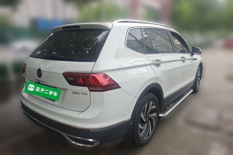 Used Volkswagen Tiguan L 2023 330TSI Automatic Two-Wheel Drive Smart Edition Rear Right 45 Deg