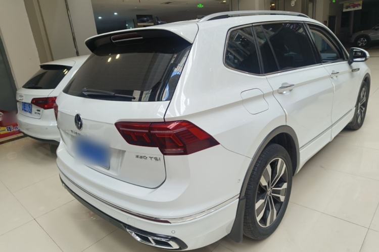 Used Volkswagen Tiguan L 2023 330TSI Automatic Two-Wheel Drive R-Line Flagship Edition Rear Right 45 Deg