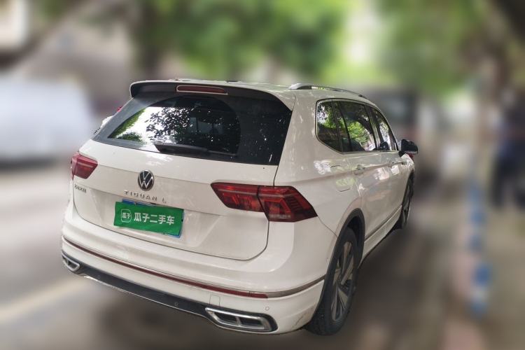 Used Volkswagen Tiguan L 2023 Restyled 330TSI Automatic Two-Wheel Drive R-Line Enhanced Comfort Version Rear Right 45 Deg