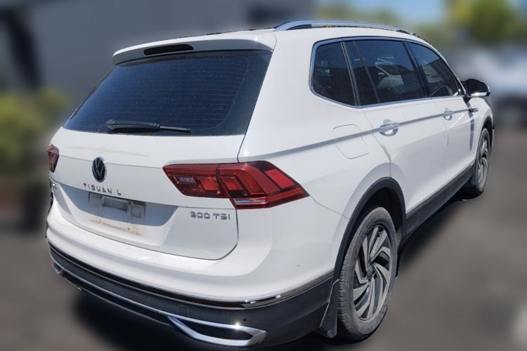 Used Volkswagen Tiguan L 2023 300TSI Automatic Two-Wheel Drive Smart Edition Rear Right 45 Deg