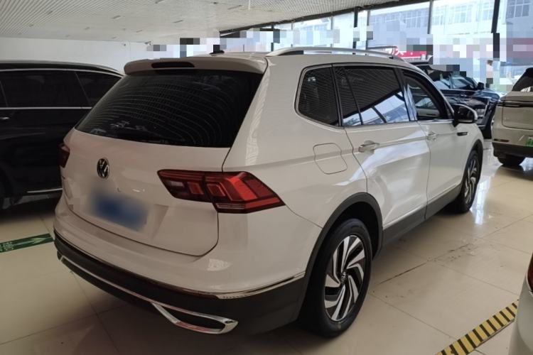 Used Volkswagen Tiguan L 2023 300TSI Automatic Two-Wheel Drive Smart Edition Rear Right 45 Deg