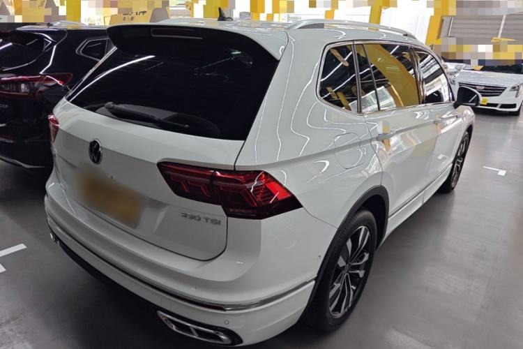 Used Volkswagen Tiguan L 2023 330TSI Automatic Two-Wheel Drive R-Line Enjoyment Edition Rear Right 45 Deg