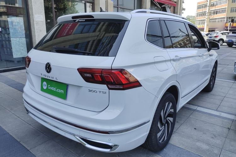 Used Volkswagen Tiguan L 2023 300TSI Automatic Two-Wheel Drive Smart Edition Rear Right 45 Deg
