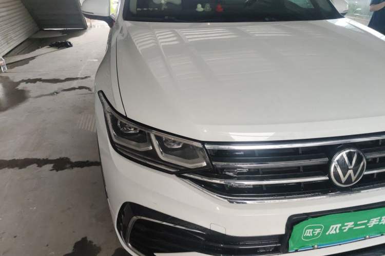 Used Volkswagen Tiguan L 2023 330TSI Automatic Two-Wheel Drive R-Line Flagship Edition Right Front Headlight