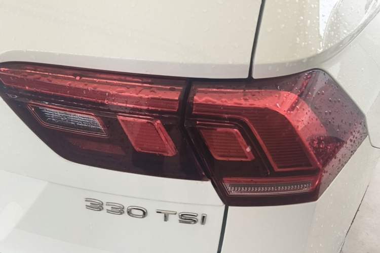 Used Volkswagen Tiguan L 2023 330TSI Automatic Two-Wheel Drive Smart Edition Right Rear Taillight