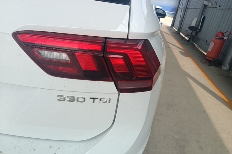 Used Volkswagen Tiguan L 2023 330TSI Automatic Two-Wheel Drive Smart Edition Right Rear Taillight