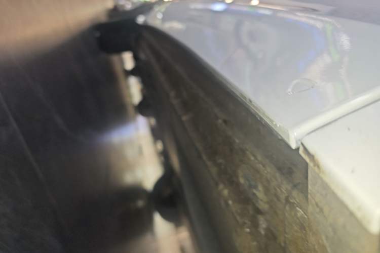 Used Volkswagen Tiguan L 2023 330TSI Automatic Two-Wheel Drive R-Line Enjoyment Edition Right Side Sill