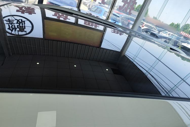 Used Volkswagen Tiguan L 2023 300TSI Automatic Two-Wheel Drive Smart Edition Roof