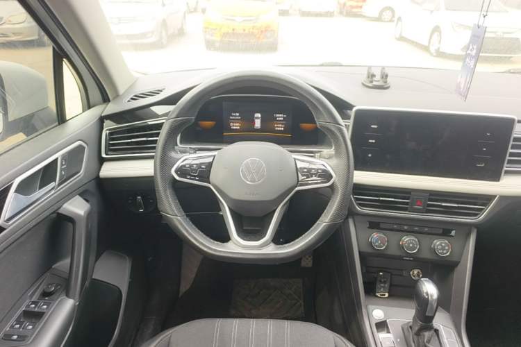 Used Volkswagen Tiguan L 2023 330TSI Automatic Two-Wheel Drive Comfort Edition Steering Wheel