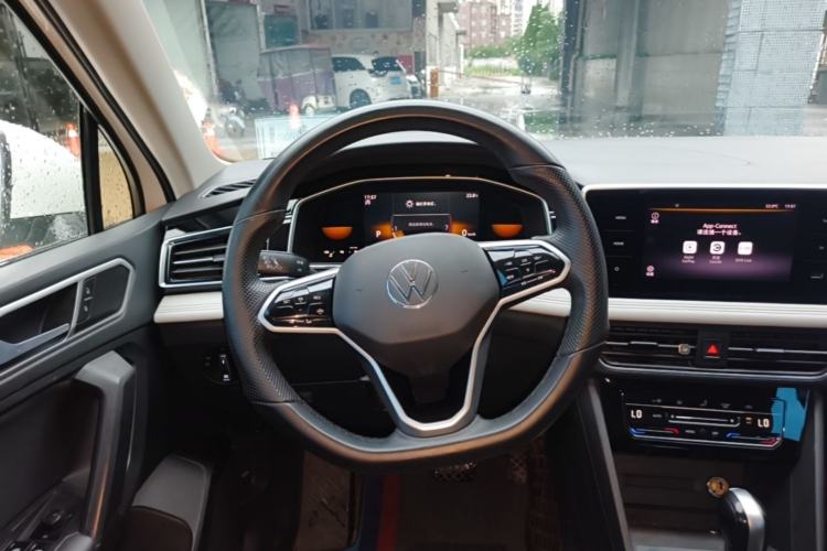 Used Volkswagen Tiguan L 2023 330TSI Automatic Two-Wheel Drive Comfort Edition Steering Wheel