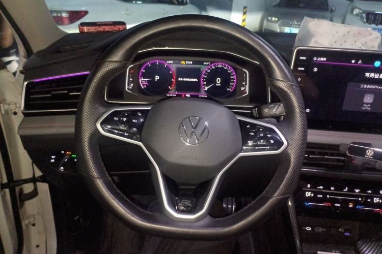 Used Volkswagen Tiguan L 2023 Restyled 330TSI Automatic Two-Wheel Drive R-Line Flagship Edition Steering Wheel