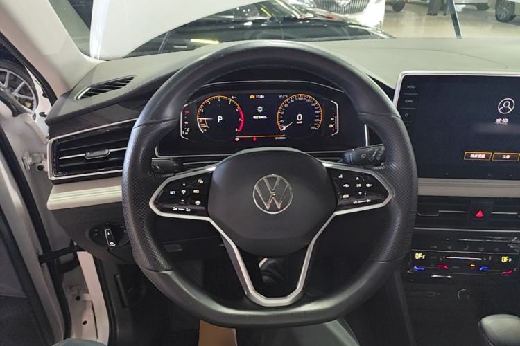 Used Volkswagen Tiguan L 2023 300TSI Automatic Two-Wheel Drive Smart Edition Steering Wheel