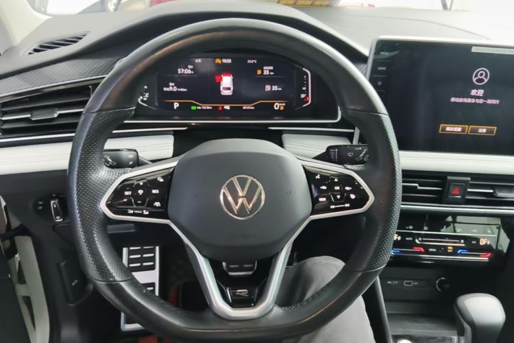 Used Volkswagen Tiguan L 2023 Restyled 330TSI Automatic Two-Wheel Drive R-Line Enhanced Comfort Version Steering Wheel