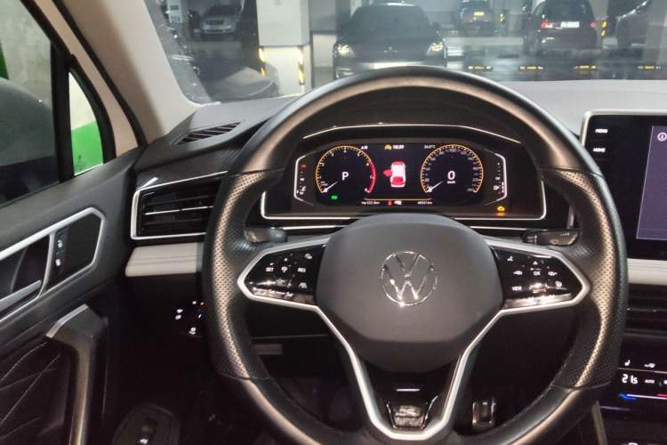 Used Volkswagen Tiguan L 2023 330TSI Automatic Two-Wheel Drive R-Line Enjoyment Edition Steering Wheel