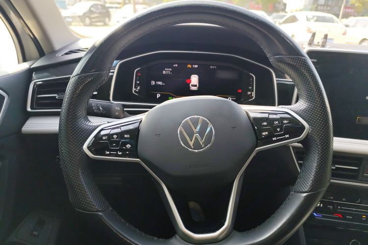 Used Volkswagen Tiguan L 2023 300TSI Automatic Two-Wheel Drive Smart Edition Steering Wheel