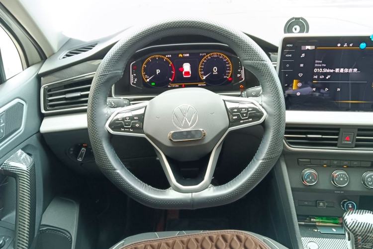 Used Volkswagen Tiguan L 2023 280TSI Automatic Two-Wheel Drive Trendy Innovation Limited Edition Steering Wheel