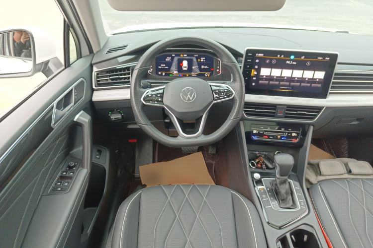 Used Volkswagen Tiguan L 2023 300TSI Automatic Two-Wheel Drive Smart Edition Steering Wheel