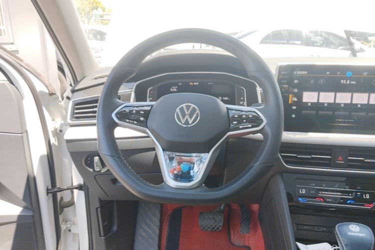 Used Volkswagen Tiguan L 2023 300TSI Automatic Two-Wheel Drive Smart Edition Steering Wheel