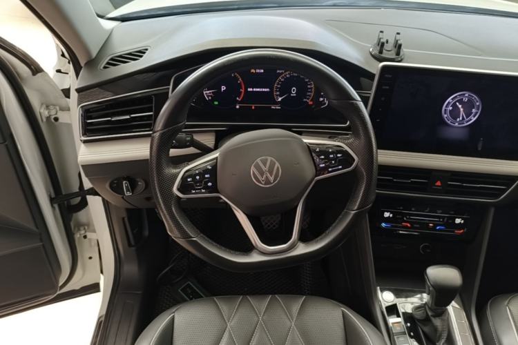 Used Volkswagen Tiguan L 2023 300TSI Automatic Two-Wheel Drive Smart Edition Steering Wheel