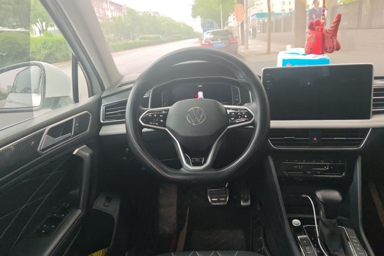 Used Volkswagen Tiguan L 2023 330TSI Automatic Two-Wheel Drive R-Line Enjoyment Edition Steering Wheel
