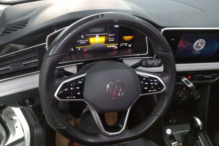 Used Volkswagen Tiguan L 2023 330TSI Automatic Two-Wheel Drive Comfort Edition Steering Wheel