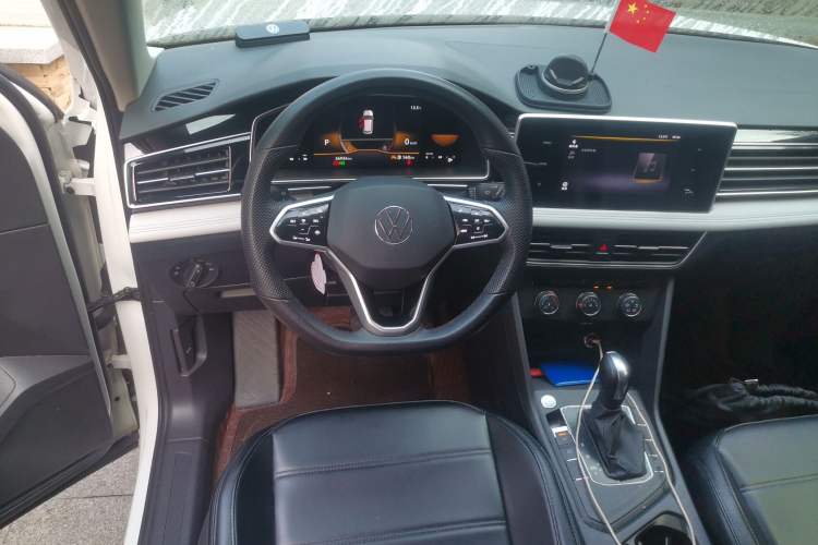 Used Volkswagen Tiguan L 2023 330TSI Automatic Two-Wheel Drive Comfort Edition Steering Wheel
