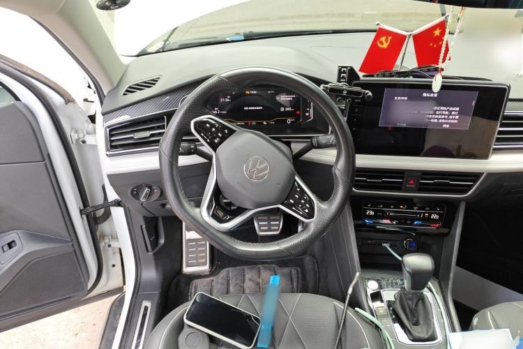 Used Volkswagen Tiguan L 2023 330TSI Automatic Two-Wheel Drive R-Line Enjoyment Edition Steering Wheel