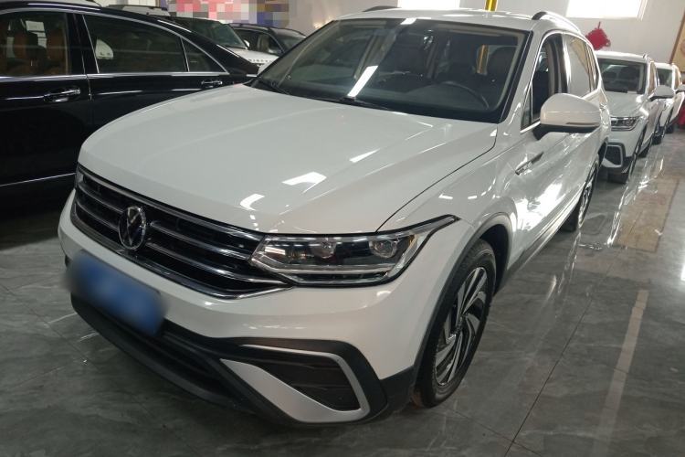 Used Volkswagen Tiguan L 2023 330TSI Automatic Two-Wheel Drive Comfort Edition Guazi used car, China used car export, Used car for sale, Used  cars, Cheapest cars for sale
