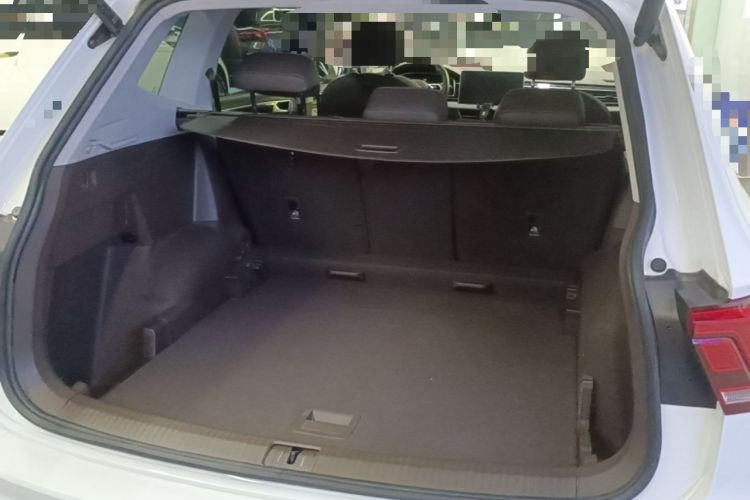 Used Volkswagen Tiguan L 2023 330TSI Automatic Two-Wheel Drive Smart Edition Trunk