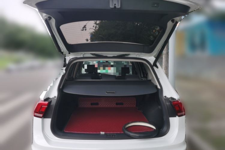 Used Volkswagen Tiguan L 2023 300TSI Automatic Two-Wheel Drive Smart Edition Trunk