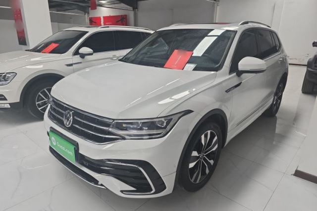 Używany Volkswagen Tiguan L 2023 330TSI Automatic Two-Wheel Drive R-Line Enjoyment Edition