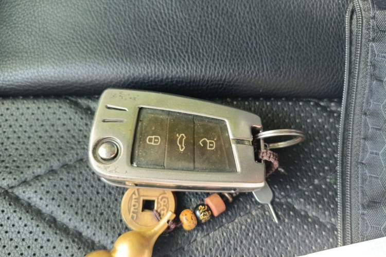 Used Volkswagen Tiguan L 2023 330TSI Automatic Two-Wheel Drive R-Line Enjoyment Edition Vehicle Key