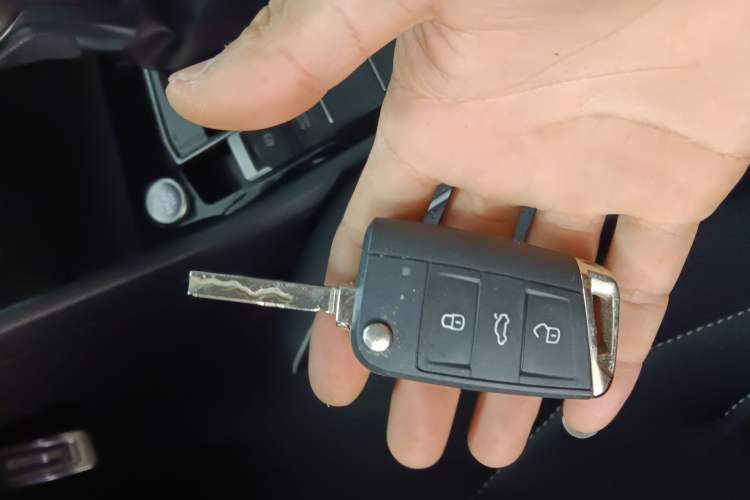 Used Volkswagen Tiguan L 2023 330TSI Automatic Two-Wheel Drive R-Line Enjoyment Edition Vehicle Key