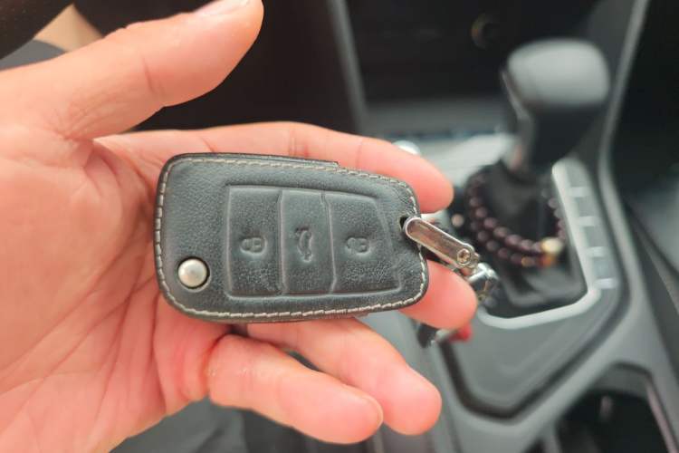 Used Volkswagen Tiguan L 2023 330TSI Automatic Two-Wheel Drive Smart Edition Vehicle Key