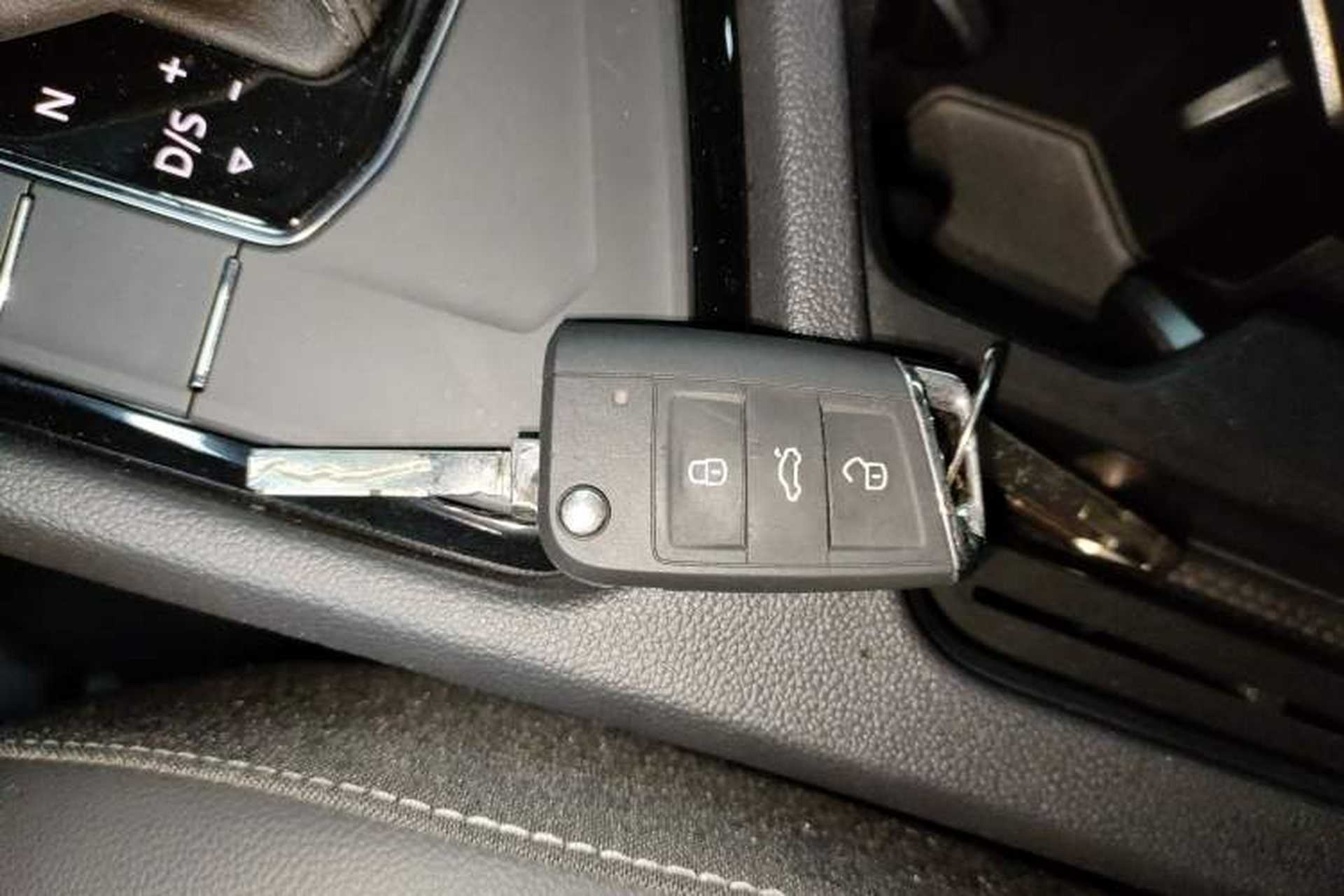 Used Volkswagen Tiguan L 2023 330TSI Automatic Two-Wheel Drive R-Line Enjoyment Edition Vehicle Key