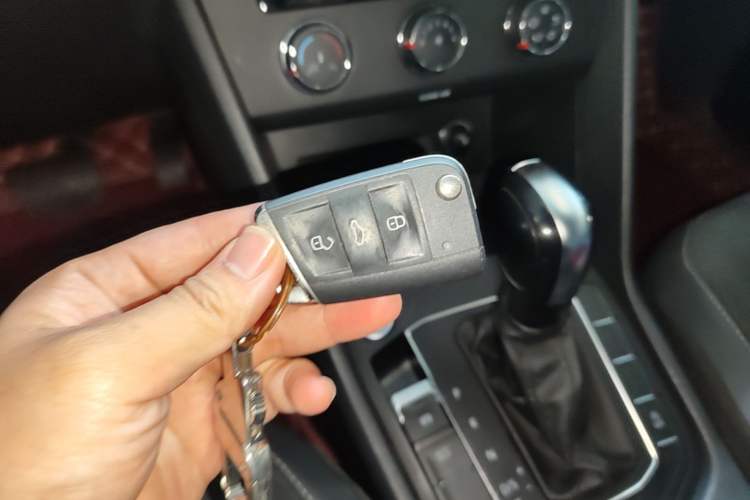 Used Volkswagen Tiguan L 2023 330TSI Automatic Two-Wheel Drive Comfort Edition Vehicle Key
