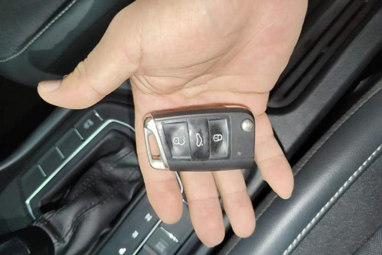 Used Volkswagen Tiguan L 2023 330TSI Automatic Two-Wheel Drive Comfort Edition Vehicle Key