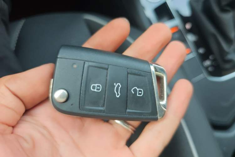 Used Volkswagen Tiguan L 2023 330TSI Automatic Two-Wheel Drive R-Line Enjoyment Edition Vehicle Key