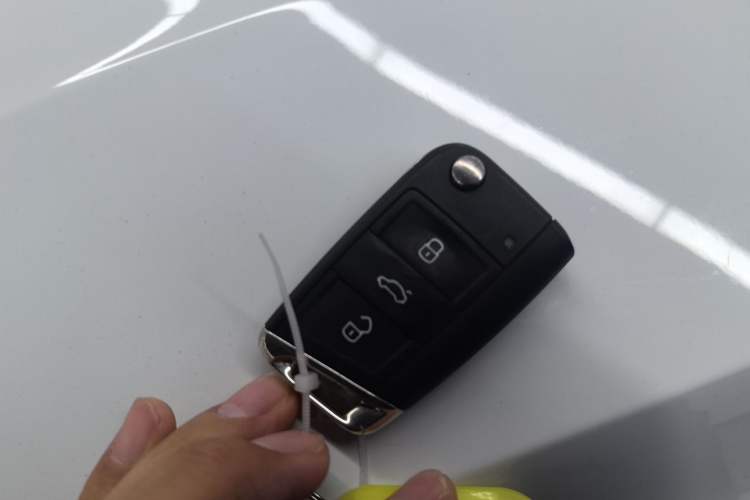 Used Volkswagen Tiguan L 2023 Restyled 330TSI Automatic Two-Wheel Drive R-Line Enhanced Comfort Version Vehicle Key