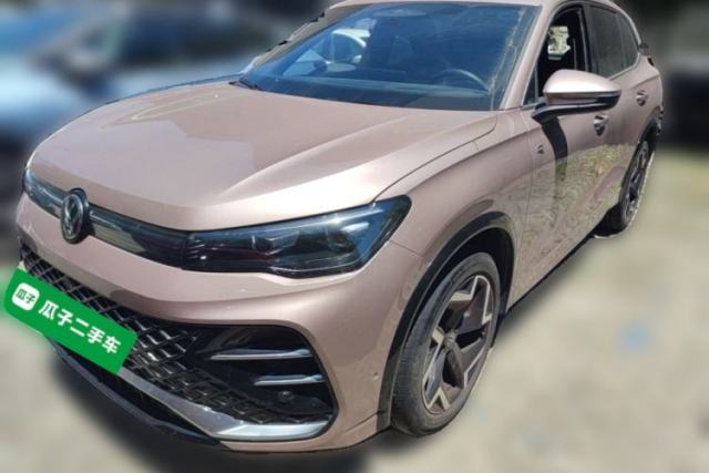Used Volkswagen Tiguan L 2024 PRO 330TSI Two-Wheel Drive R-Line Smart Edition