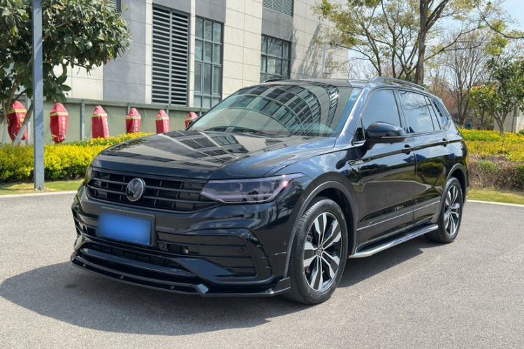 Used Volkswagen Tiguan L 2024 330TSI Automatic Two-Wheel Drive R-Line Enhanced Edition Guazi used car, China used car export, Used car for sale, Used  cars, Cheapest cars for sale