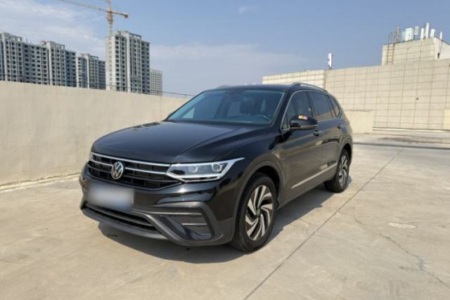Volkswagen Tiguan L 2024 Outstanding Model 300TSI Automatic Two-Wheel Drive Longteng Edition usado