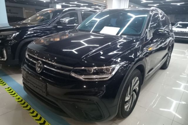 Used Volkswagen Tiguan L 2024 Outstanding Model 300TSI Automatic Two-Wheel Drive Longteng Edition