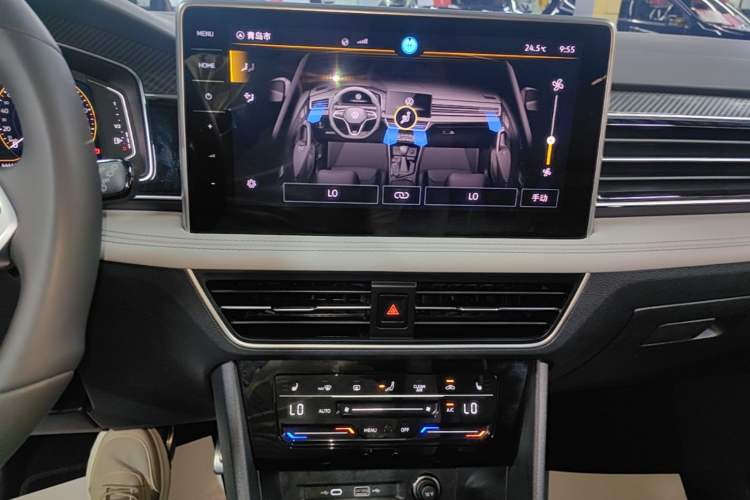 Used Volkswagen Tiguan L 2024 330TSI Automatic Two-Wheel Drive R-Line Enhanced Edition Audio And AC Panel