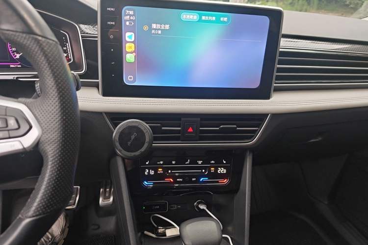 Used Volkswagen Tiguan L 2024 330TSI Automatic Two-Wheel Drive R-Line Enhanced Edition Audio And AC Panel
